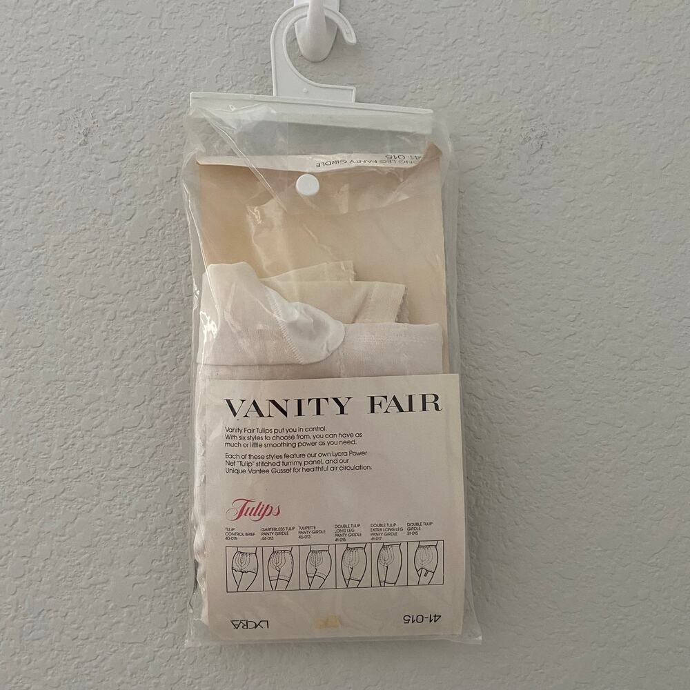 Vintage Vanity Fair Tulips Girdle NOS Long Leg Panty Size M USA - Picture 4 of 12